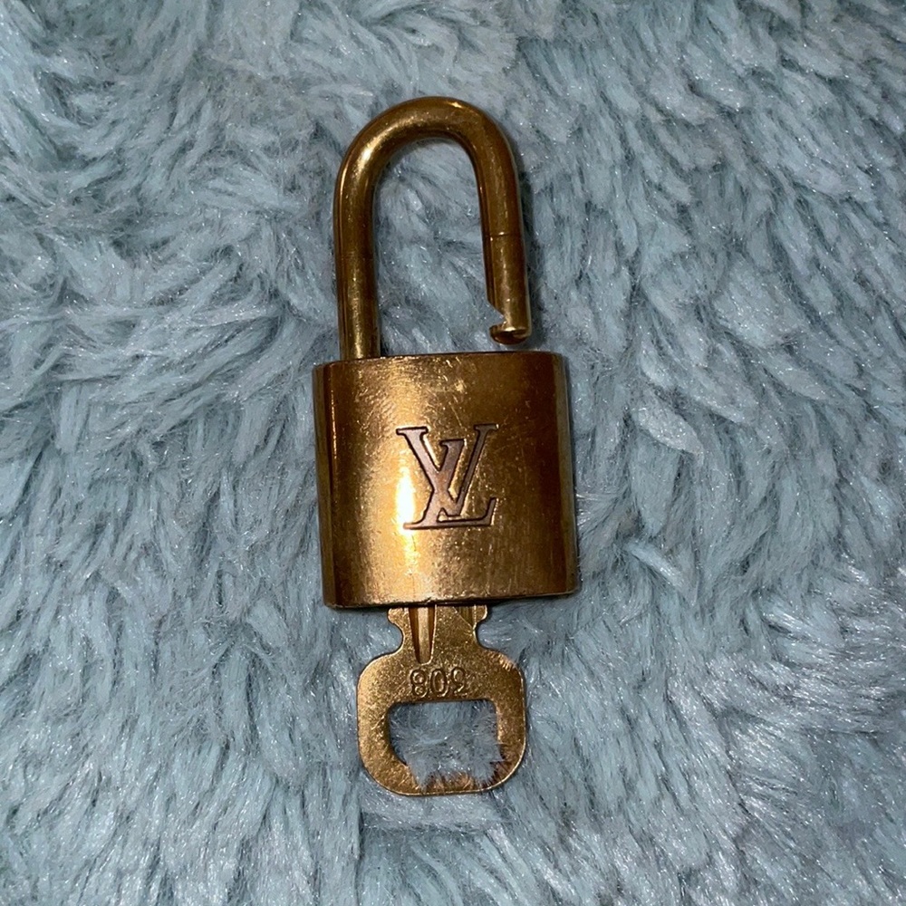 Authentic #308 LV Padlock and key